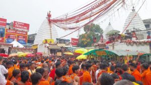 सावन का दूसरा सप्ताह सम्पन्न, लगभग 24 लाख कांवरियों ने किया जलाभिषेक, मंदिर को 2.39 करोड़ की आय।