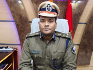 नशा मुक्त कोशी अभियान में बड़ी कार्रवाई: एक सप्ताह में 1486 लीटर शराब और 508 किलो गांजा बरामद, 106 तस्कर गिरफ्तार।